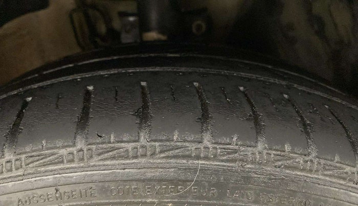 2020 Skoda Rapid ACTIVE 1.0 TSI, Petrol, Manual, 50,197 km, Right Front Tyre Tread
