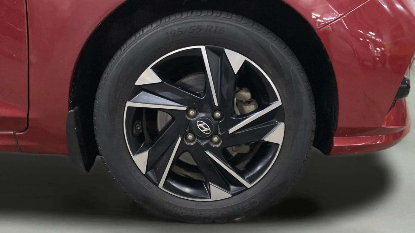 2020 Hyundai Verna SX (O) 1.5 CRDI AT, Diesel, Automatic, 53,003 km, Right Front Wheel