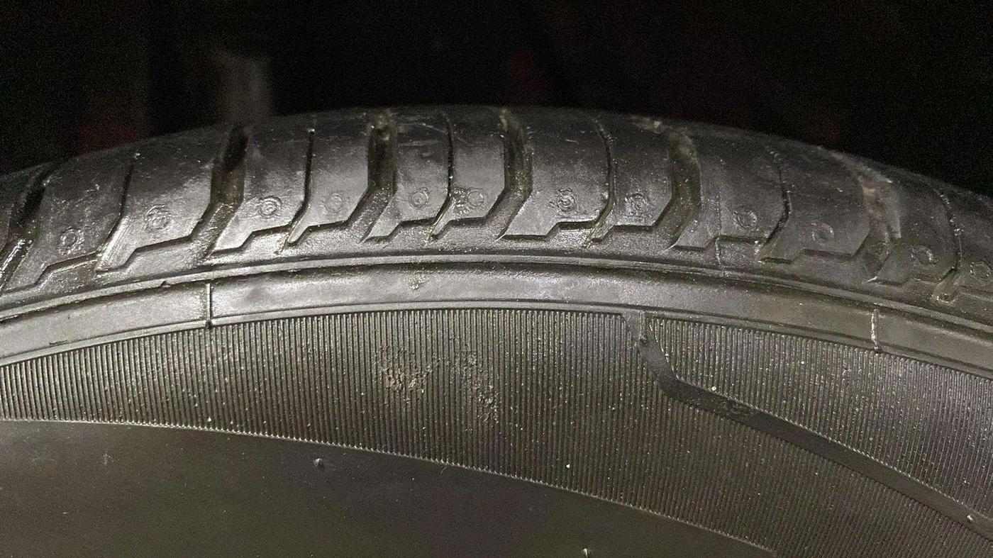 2020 Hyundai Verna SX (O) 1.5 CRDI AT, Diesel, Automatic, 53,003 km, Left Front Tyre Tread
