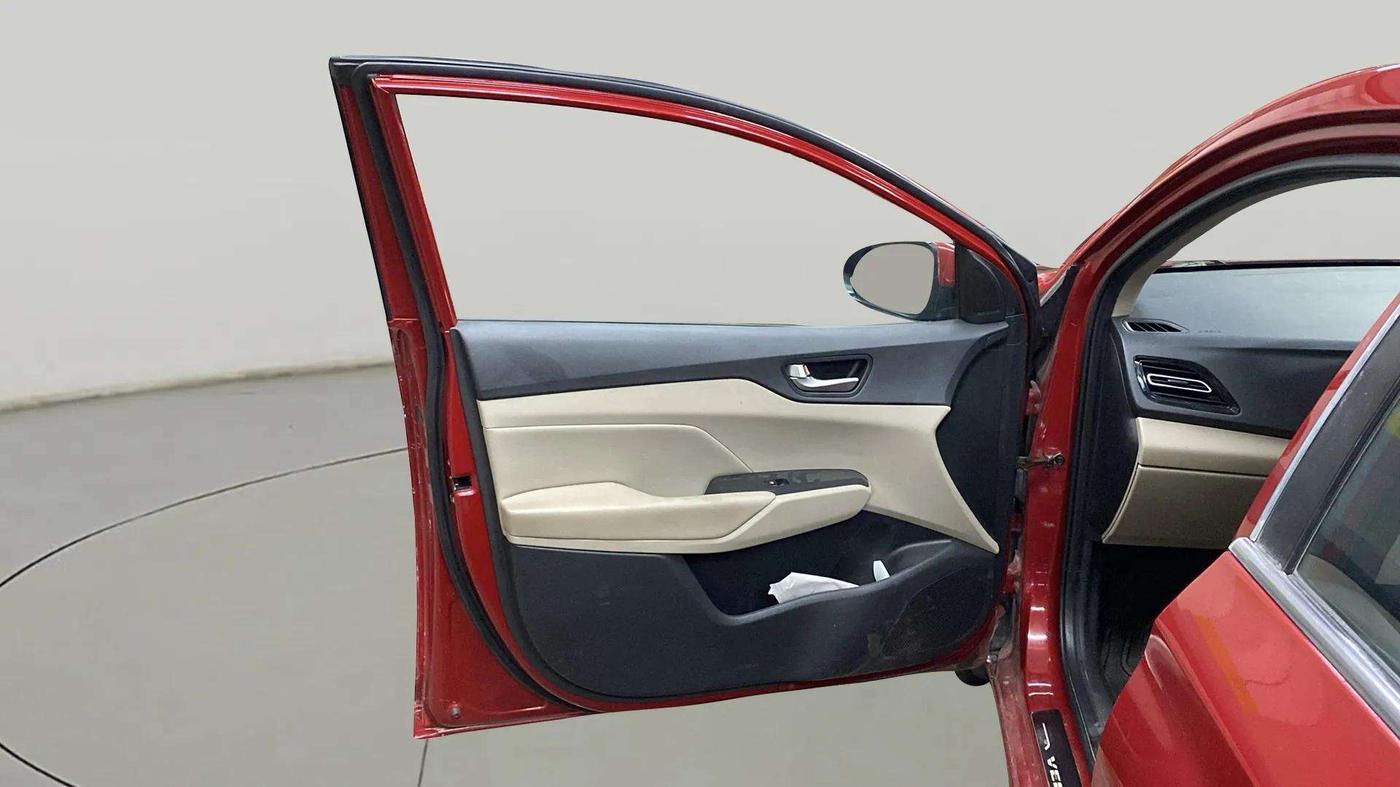 2020 Hyundai Verna SX (O) 1.5 CRDI AT, Diesel, Automatic, 53,003 km, LHS Front Door