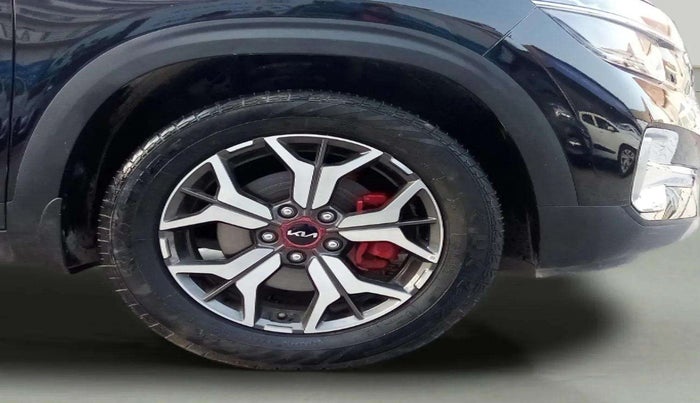 2023 KIA SELTOS GTX PLUS DCT 1.4 PETROL, Petrol, Automatic, 10,931 km, Right Front Wheel