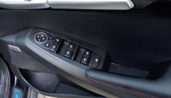 2023 KIA SELTOS GTX PLUS DCT 1.4 PETROL, Petrol, Automatic, 10,931 km, Driver Side Door Panels Control
