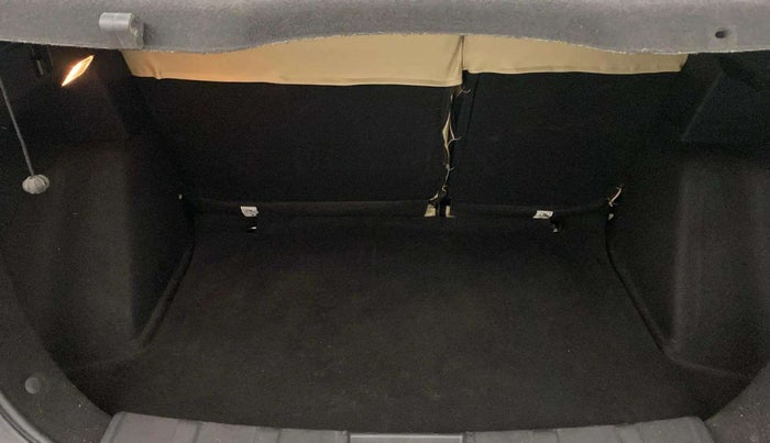 2018 Tata NEXON XZ PLUS PETROL, Petrol, Manual, 25,694 km, Boot Inside
