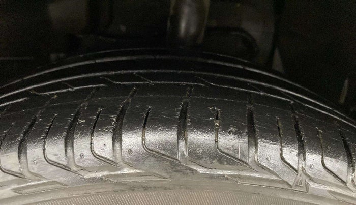 2018 Tata NEXON XZ PLUS PETROL, Petrol, Manual, 25,694 km, Left Front Tyre Tread