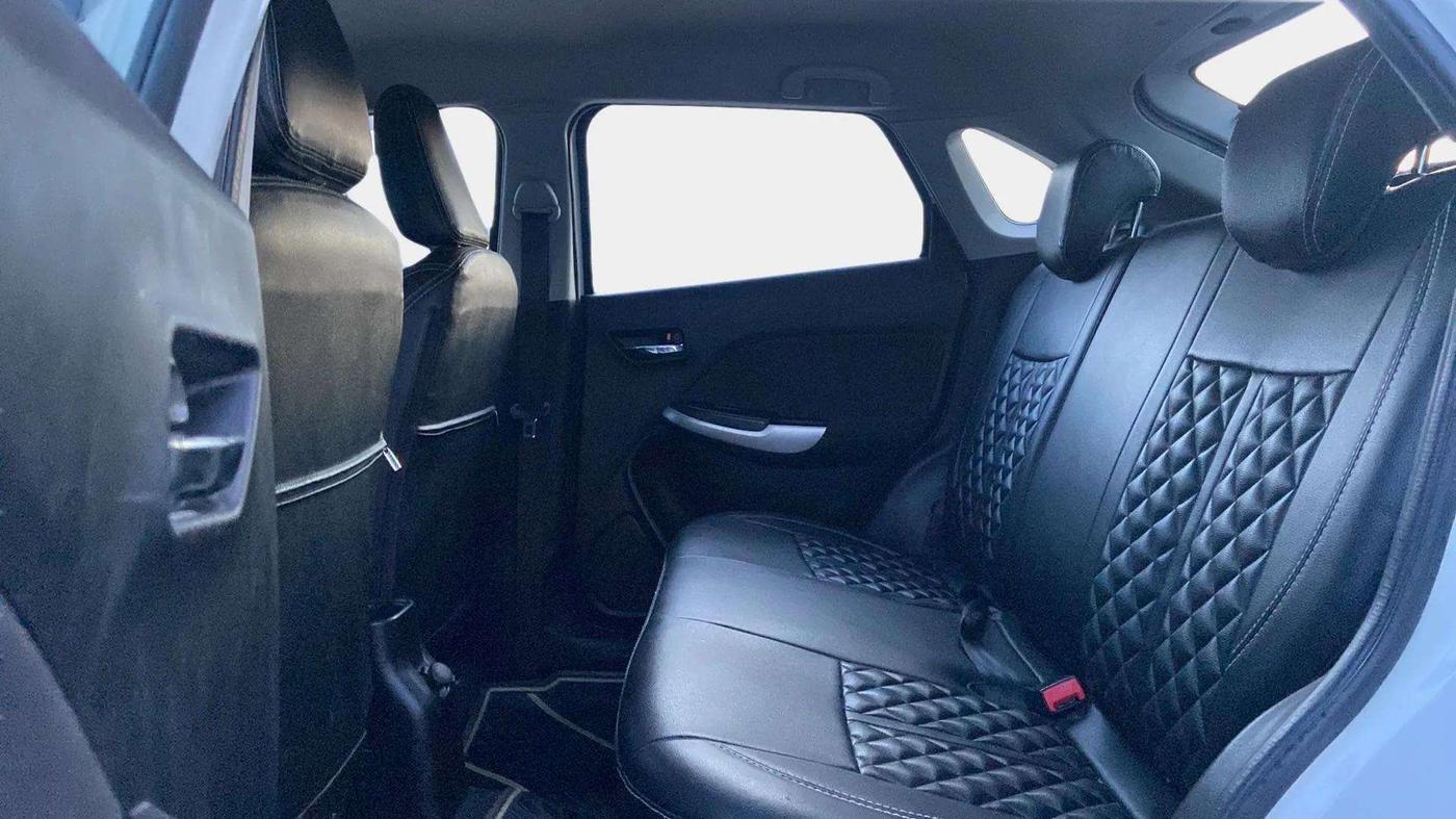 2017 Maruti Baleno DELTA DIESEL 1.3, Diesel, Manual, 77,080 km, Right Side Rear Door Cabin