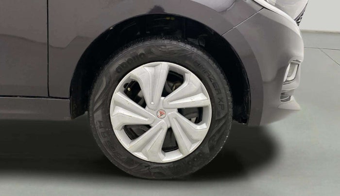 2022 Tata Tiago XZ PLUS CNG, CNG, Manual, 54,091 km, Right Front Wheel