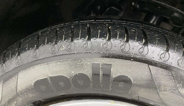 2022 Tata Tiago XZ PLUS CNG, CNG, Manual, 54,091 km, Right Front Tyre Tread