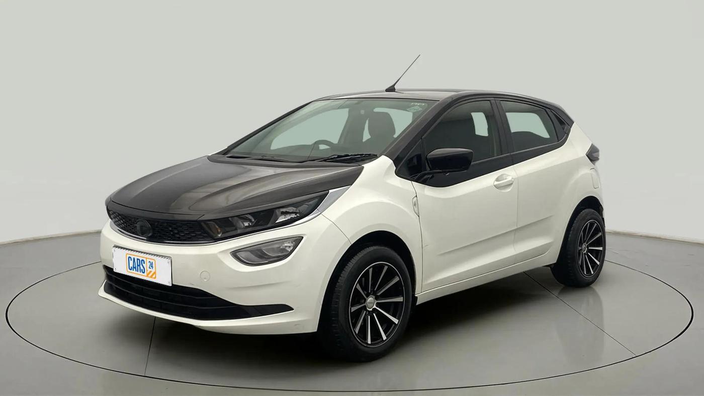 2023 Tata ALTROZ XM PLUS CNG, CNG, Manual, 31,277 km, Left Front Diagonal