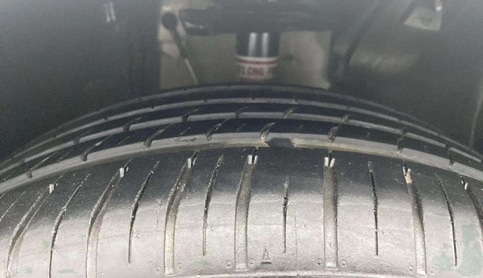 2023 Tata ALTROZ XM PLUS CNG, CNG, Manual, 31,119 km, Right Front Tyre Tread