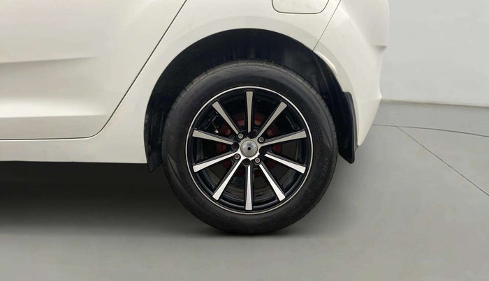 2023 Tata ALTROZ XM PLUS CNG, CNG, Manual, 31,119 km, Left Rear Wheel