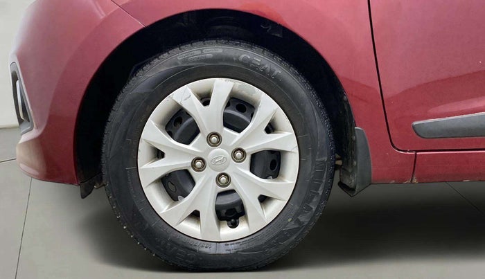 2015 Hyundai Grand i10 SPORTZ 1.2 KAPPA VTVT, Petrol, Manual, 62,170 km, Left Front Wheel