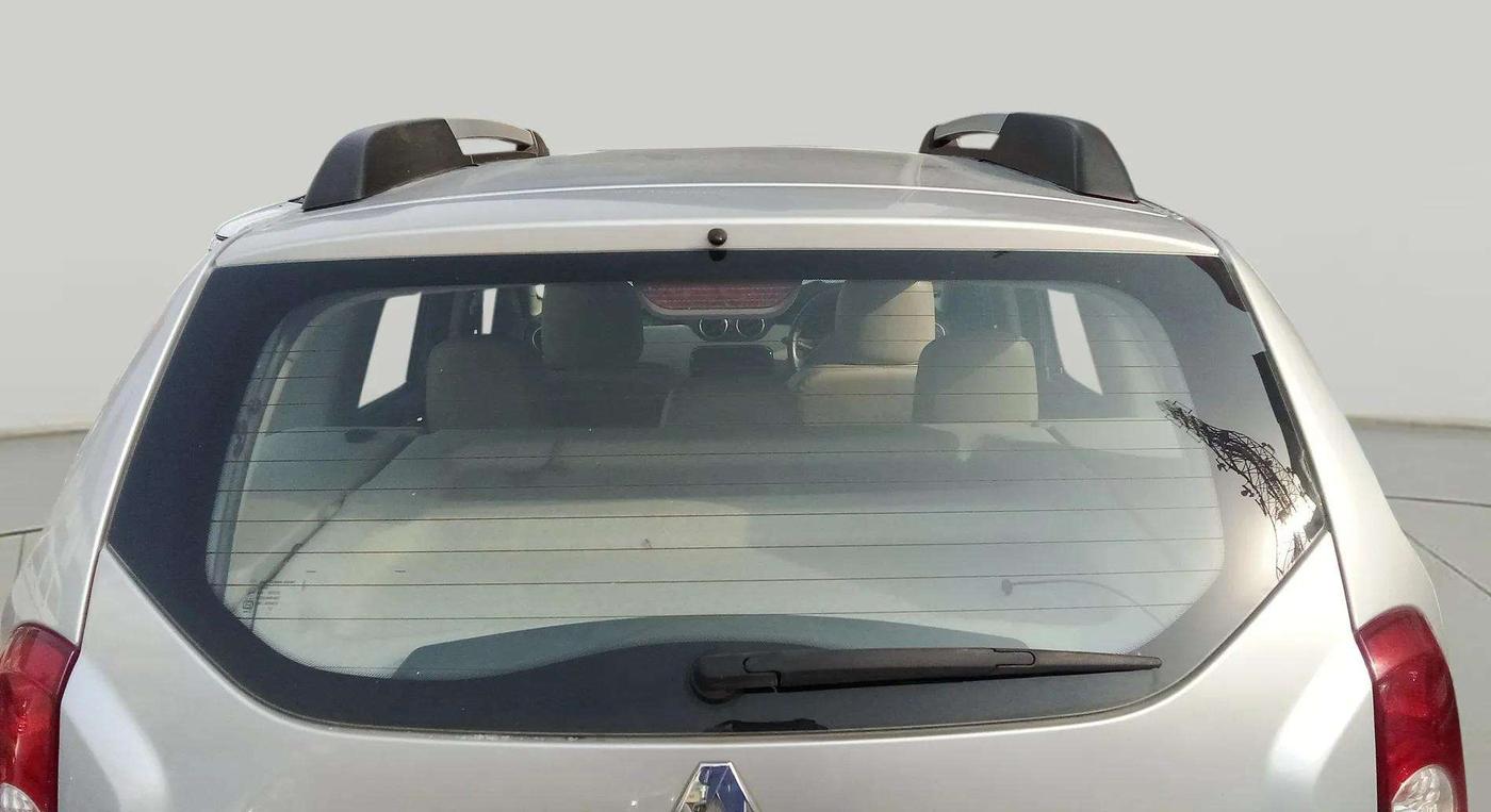 2013 Renault Duster 110 PS RXZ DIESEL, Diesel, Manual, 82,903 km, Rear Windshield