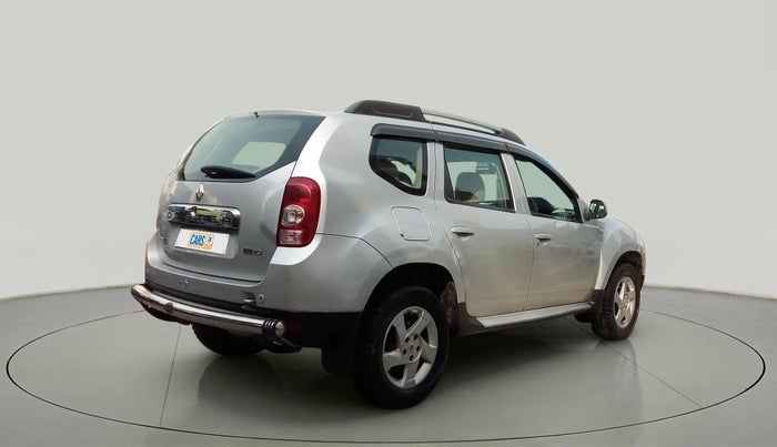 2013 Renault Duster 110 PS RXZ DIESEL, Diesel, Manual, 82,903 km, Right Back Diagonal