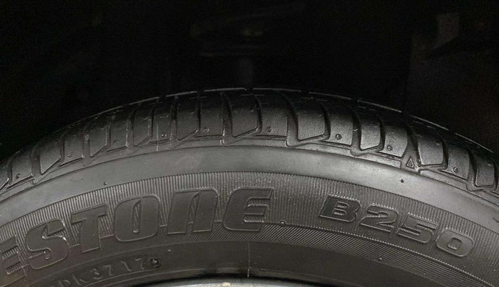 2017 Tata TIGOR XZ PETROL, Petrol, Manual, 24,069 km, Right Rear Tyre Tread