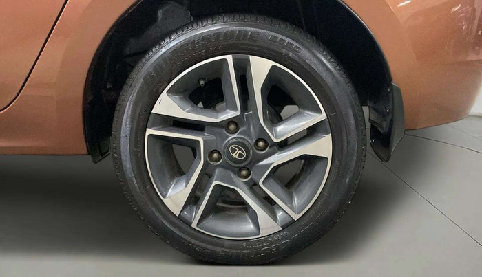 2017 Tata TIGOR XZ PETROL, Petrol, Manual, 24,069 km, Left Rear Wheel