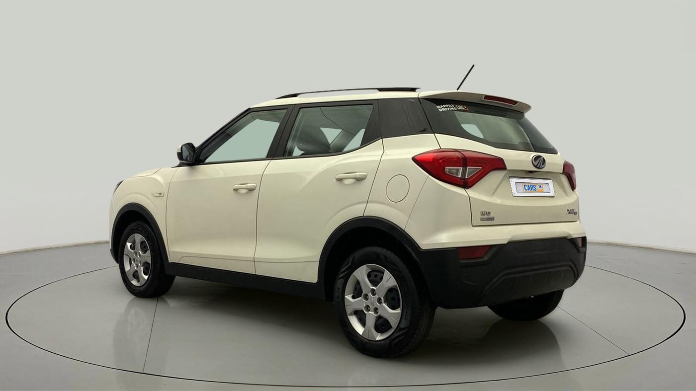 2021 Mahindra XUV300 W6 1.2 PETROL AMT, Petrol, Automatic, 32,837 km, Left Back Diagonal