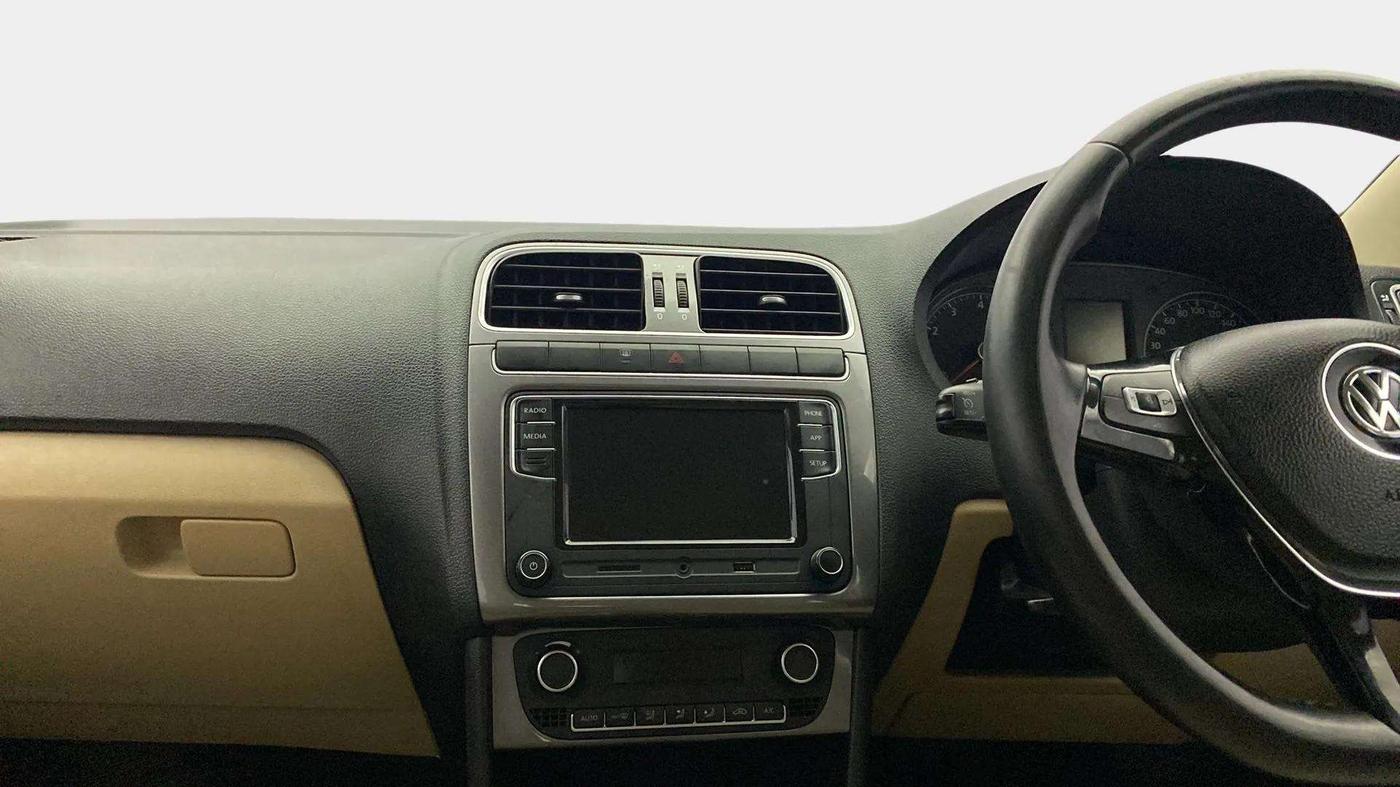 2018 Volkswagen Ameo HIGHLINE PLUS 1.0L 16 ALLOY, Petrol, Manual, 44,436 km, Air Conditioner