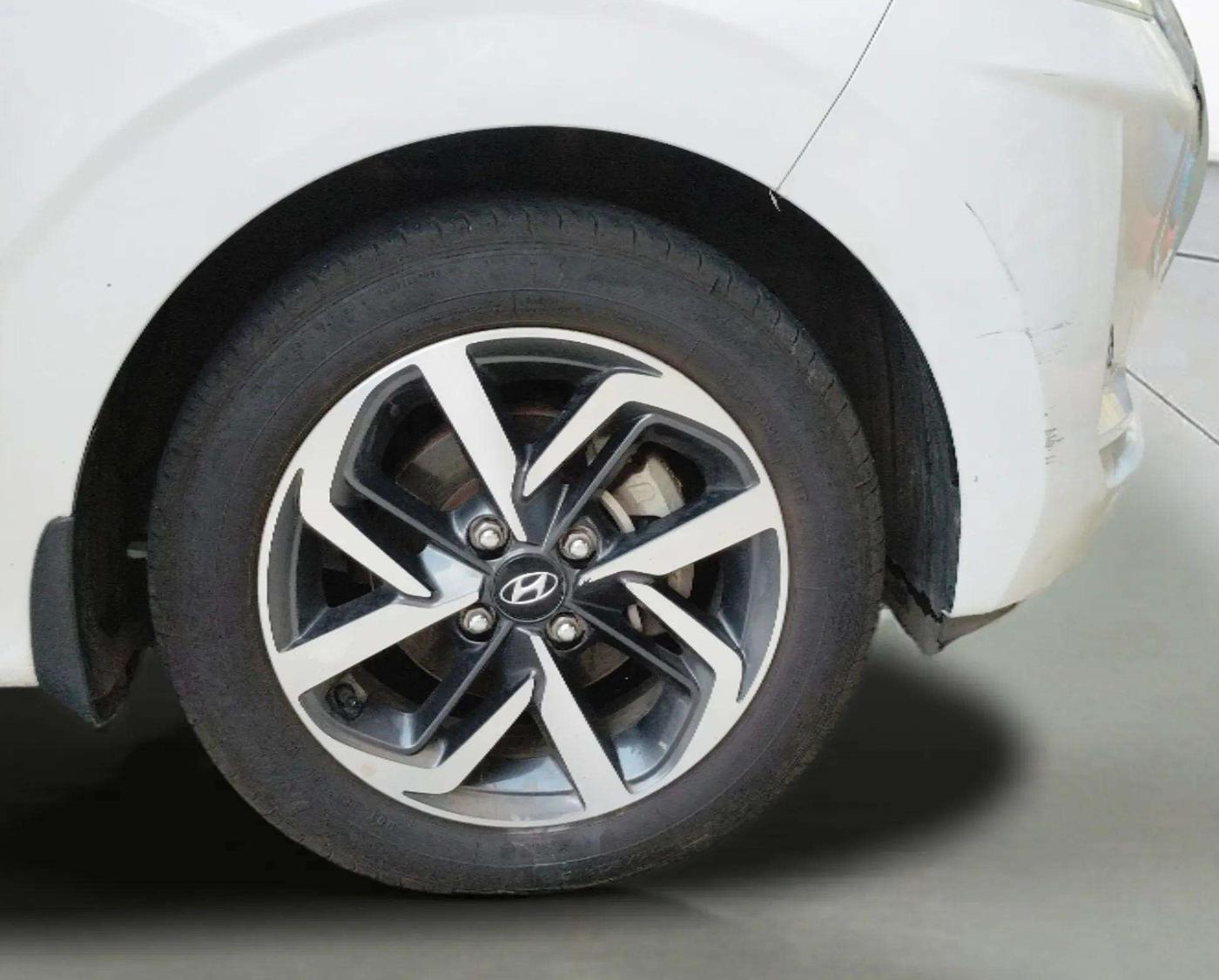 2021 Hyundai GRAND I10 NIOS ASTA 1.2 KAPPA VTVT, Petrol, Manual, 41,176 km, Right Front Wheel