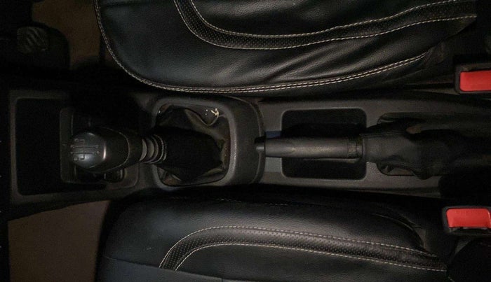 2019 Renault Kwid RXL, Petrol, Manual, 17,386 km, Gear Lever