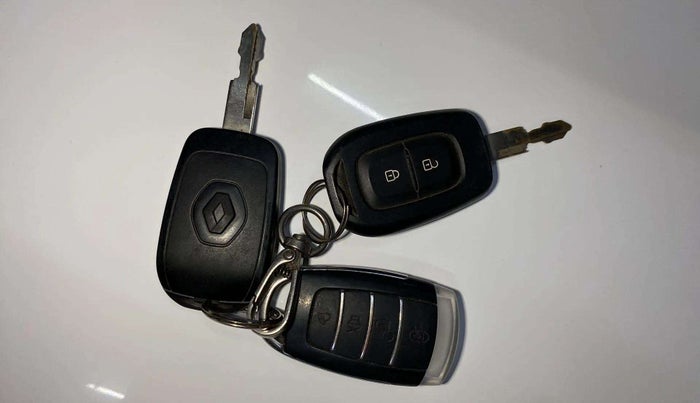 2019 Renault Kwid RXL, Petrol, Manual, 17,386 km, Key Close Up