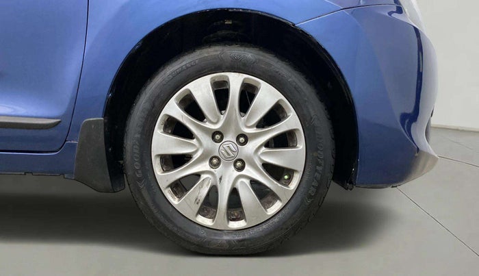 2017 Maruti Baleno ALPHA PETROL 1.2, Petrol, Manual, 74,842 km, Right Front Wheel