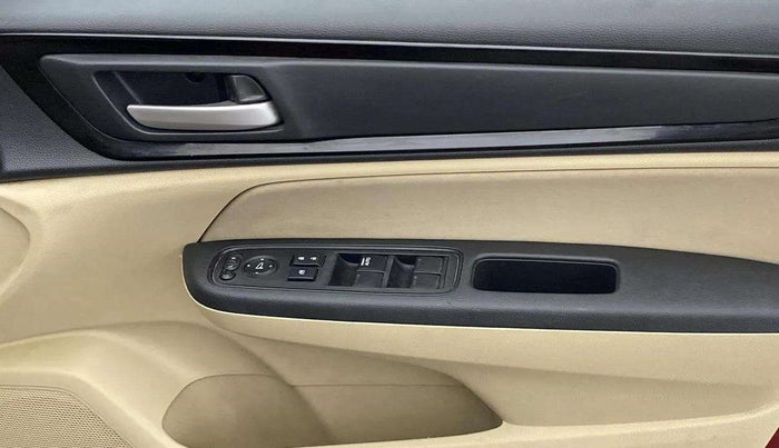 2019 Honda Amaze 1.2L I-VTEC VX, Petrol, Manual, 54,349 km, Driver Side Door Panels Control