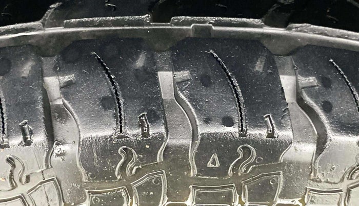 2022 Mahindra Thar LX D AT 4WD HT, Diesel, Automatic, 47,151 km, Right Rear Tyre Tread