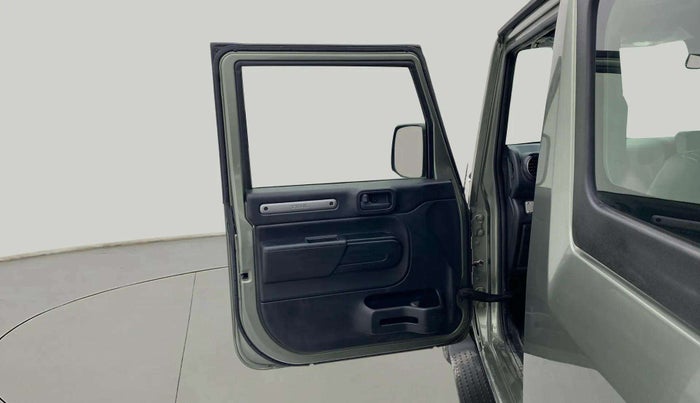 2022 Mahindra Thar LX D AT 4WD HT, Diesel, Automatic, 47,151 km, LHS Rear Door