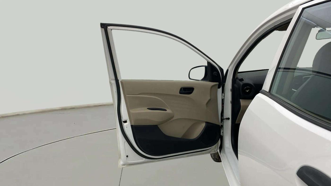 2020 Hyundai NEW SANTRO ERA EXECUTIVE, Petrol, Manual, 73,213 km, LHS Front Door