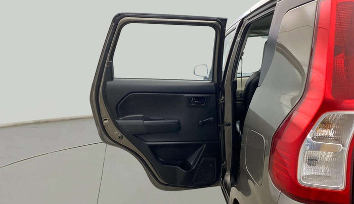 2020 Maruti New Wagon-R LXI CNG 1.0, CNG, Manual, 71,937 km, LHS Rear Door