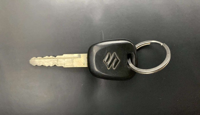 2020 Maruti New Wagon-R LXI CNG 1.0, CNG, Manual, 71,937 km, Key Close Up