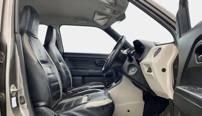 2020 Maruti New Wagon-R LXI CNG 1.0, CNG, Manual, 71,937 km, Right Side Front Door Cabin