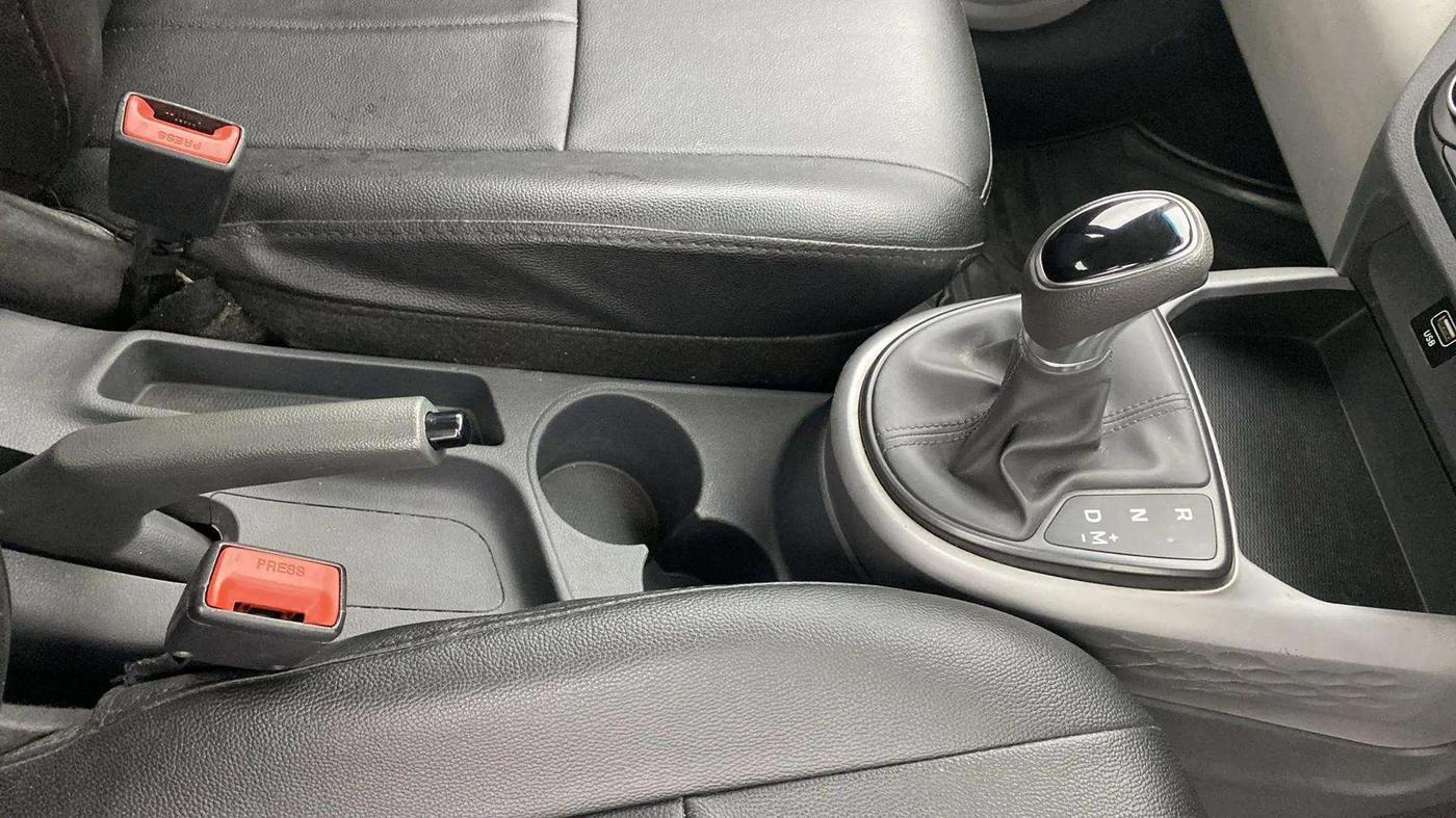 2019 Hyundai GRAND I10 NIOS SPORTZ AMT 1.2 KAPPA VTVT, Petrol, Automatic, 72,451 km, Gear Lever