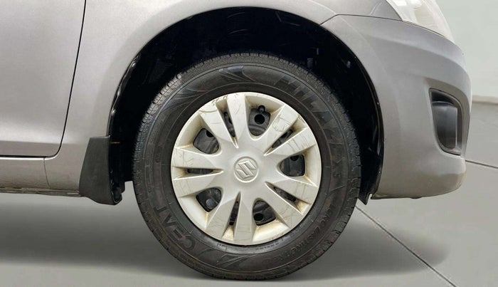2014 Maruti Swift Dzire VXI, Petrol, Manual, 96,196 km, Right Front Wheel