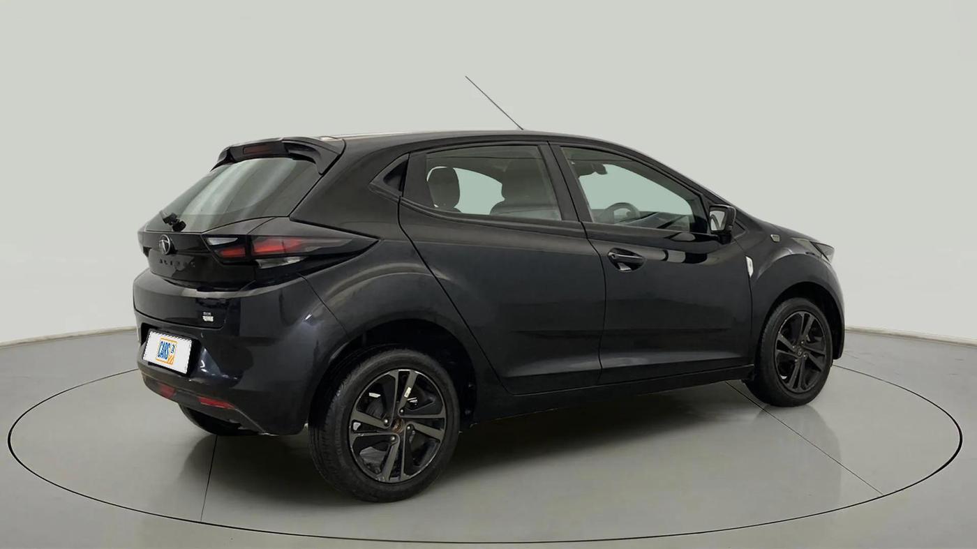2022 Tata ALTROZ XZA PLUS DARK EDTION, Petrol, Automatic, 25,180 km, Right Back Diagonal