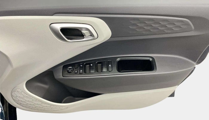 2023 Hyundai GRAND I10 NIOS SPORTZ AMT 1.2 KAPPA VTVT, Petrol, Automatic, 2,020 km, Driver Side Door Panels Control
