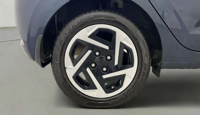 2023 Hyundai GRAND I10 NIOS SPORTZ AMT 1.2 KAPPA VTVT, Petrol, Automatic, 2,020 km, Right Rear Wheel