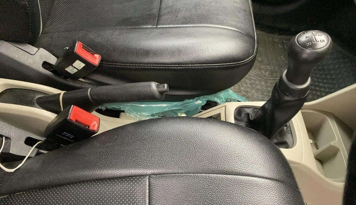 2020 Maruti Alto VXI, Petrol, Manual, 24,537 km, Gear Lever