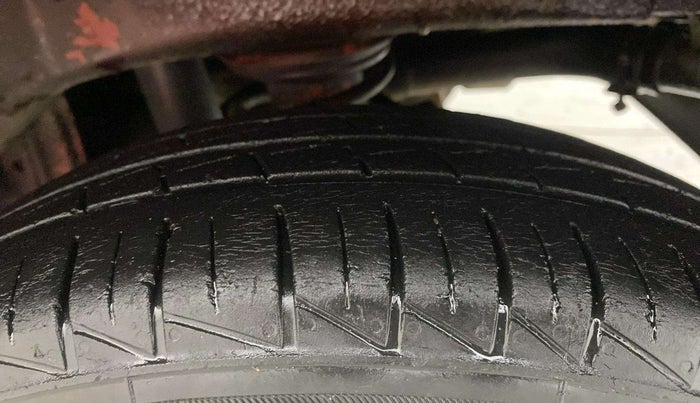 2020 Maruti Alto VXI, Petrol, Manual, 24,537 km, Left Rear Tyre Tread