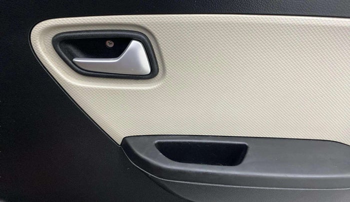 2020 Maruti Alto VXI, Petrol, Manual, 24,537 km, Driver Side Door Panels Control