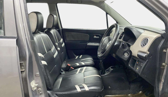 2013 Maruti Wagon R 1.0 LXI CNG, CNG, Manual, 96,226 km, Right Side Front Door Cabin