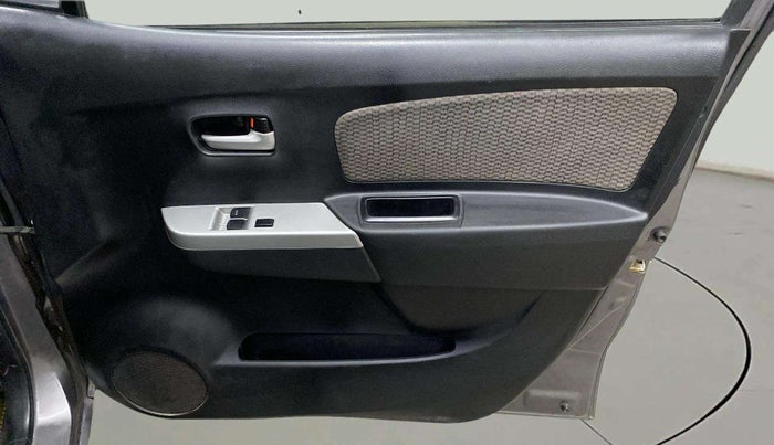 2013 Maruti Wagon R 1.0 LXI CNG, CNG, Manual, 96,226 km, Driver Side Door Panels Control