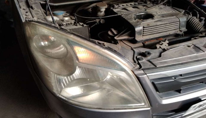 2013 Maruti Wagon R 1.0 LXI CNG, CNG, Manual, 96,226 km, Right headlight - Faded