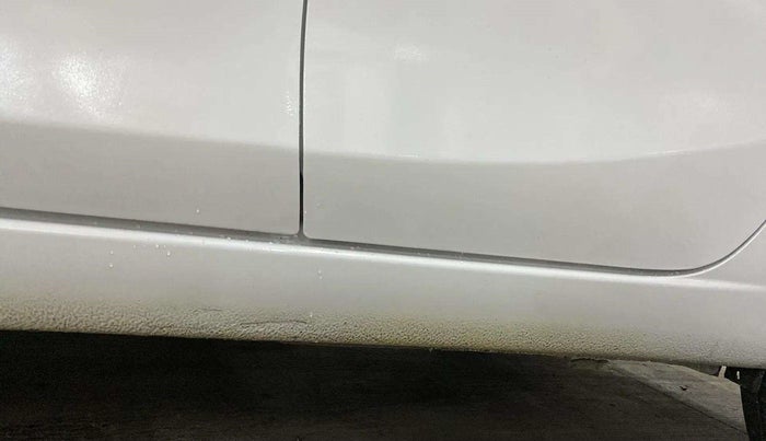 2017 Maruti Ciaz SIGMA DIESEL 1.3, Diesel, Manual, 81,593 km, Left running board - Minor scratches