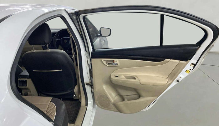 2017 Maruti Ciaz SIGMA DIESEL 1.3, Diesel, Manual, 81,593 km, RHS Rear Door