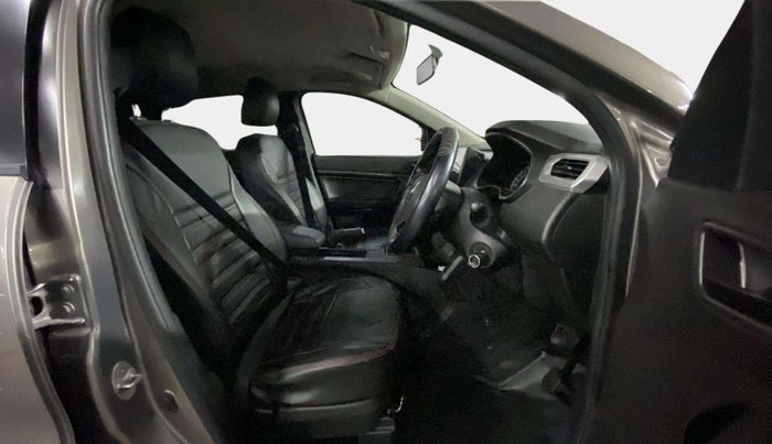2021 Renault Kiger RXL AMT, Petrol, Automatic, 42,454 km, Right Side Front Door Cabin