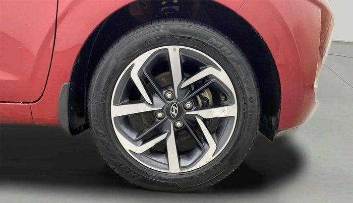 2021 Hyundai GRAND I10 NIOS ASTA AMT 1.2 KAPPA VTVT, Petrol, Automatic, 35,104 km, Right Front Wheel