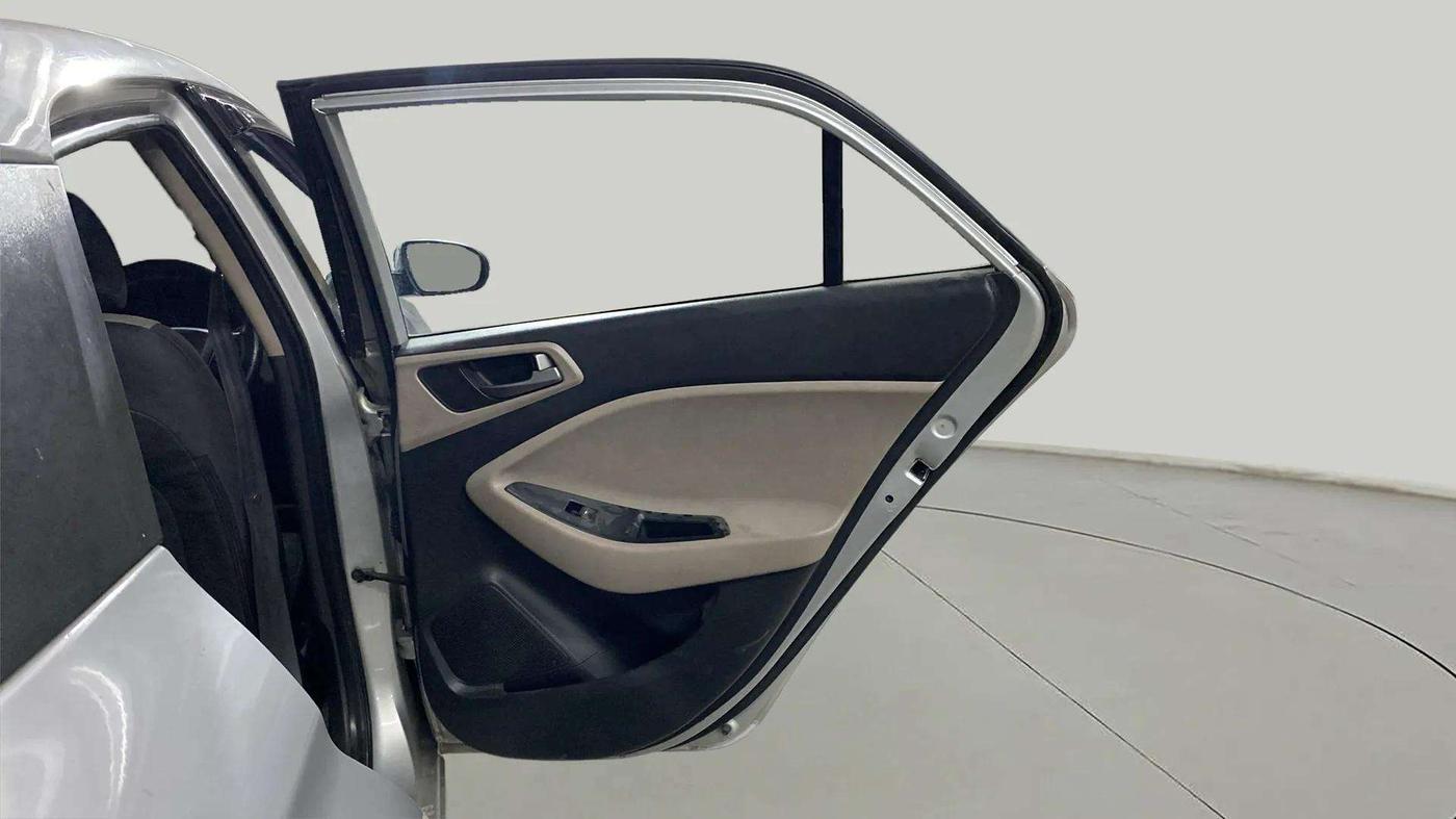 2014 Hyundai Elite i20 MAGNA 1.4 CRDI, Diesel, Manual, 75,568 km, RHS Rear Door