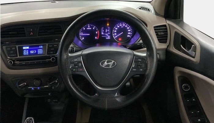 2014 Hyundai Elite i20 MAGNA 1.4 CRDI, Diesel, Manual, 75,519 km, Steering wheel - Sound system control not functional