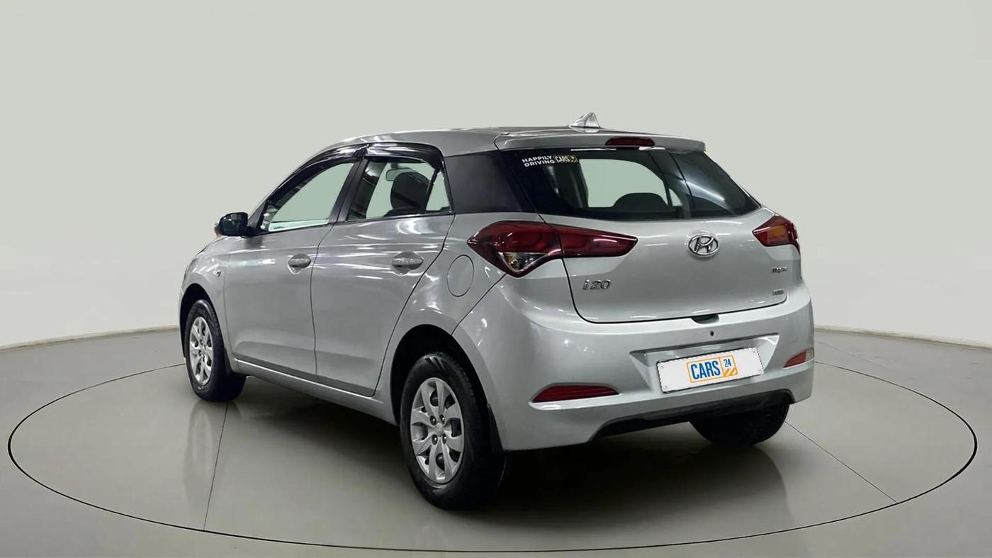 2014 Hyundai Elite i20 MAGNA 1.4 CRDI, Diesel, Manual, 75,568 km, Left Back Diagonal